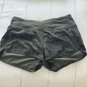 Lululemon speed short